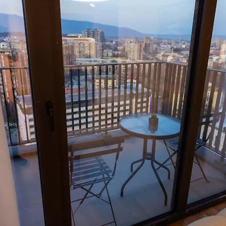 Διαμέρισμα Cloud Nine Living Luxury *
