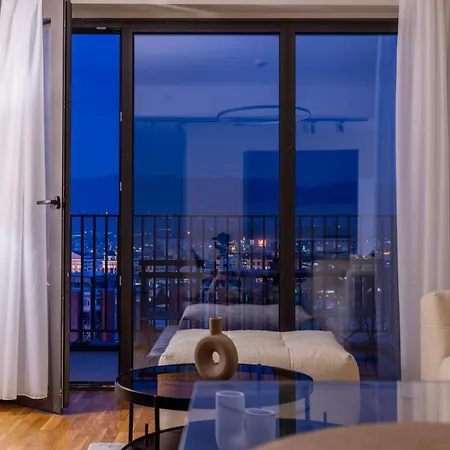 Cloud Nine Living Luxury Üsküp