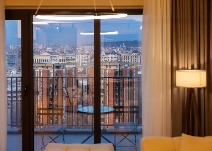 Cloud Nine Living Luxury *