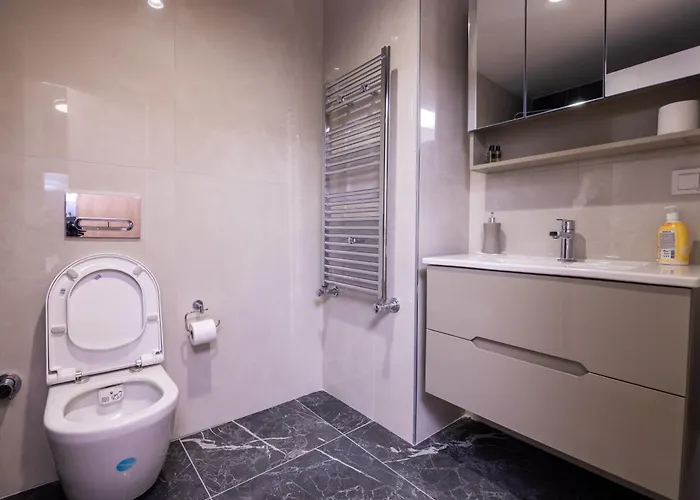 Cloud Nine Living Luxury Daire